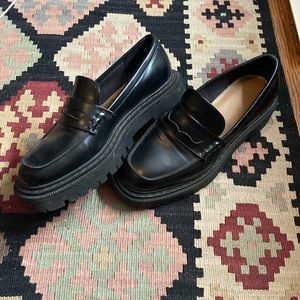 H&M black platform lug loafers size 7.5